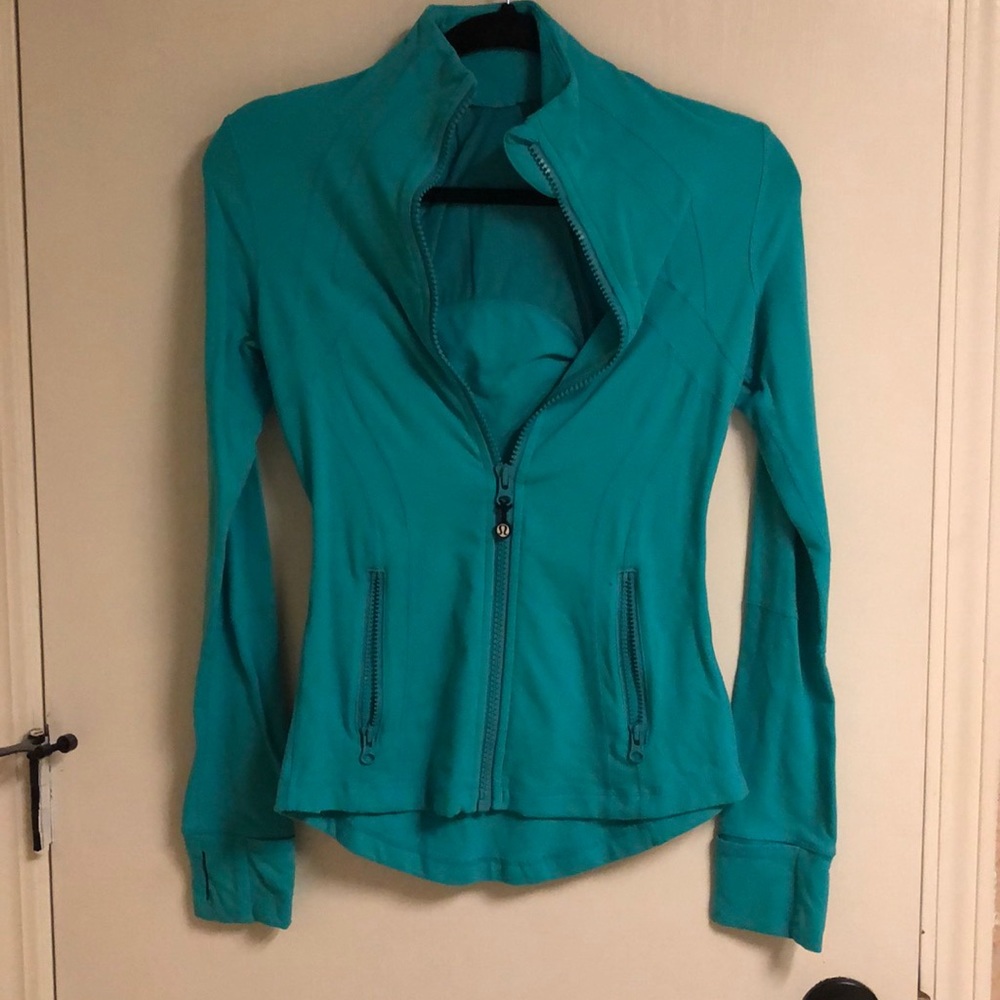 Lululemon Zip Up size 2